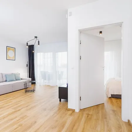 Supernova Near Tauron Arena By Renters קרקוב